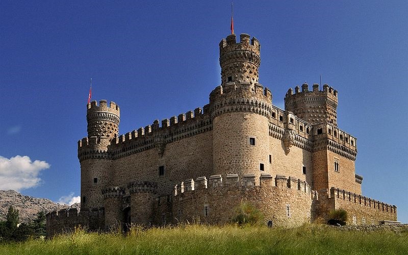 慎人！中国人和俄罗斯人爱在西班牙买“闹鬼”的城堡