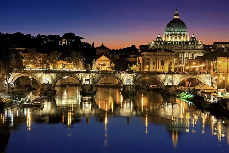 梵蒂冈博物馆夜游项目开放! 一起乘上梵蒂冈火车去看宗座花园吧!