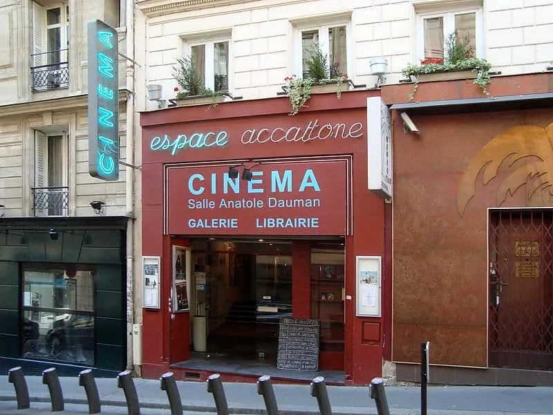 影院关门，新片上映遥遥无期？法国文化部：可以线上观看了！