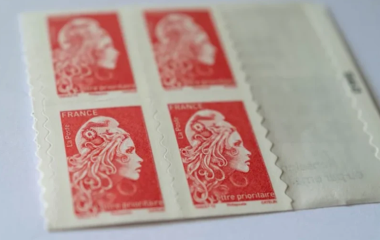 法国红色邮票“电子化”惹争议，这群人说他们将可能“与世隔绝”…… 