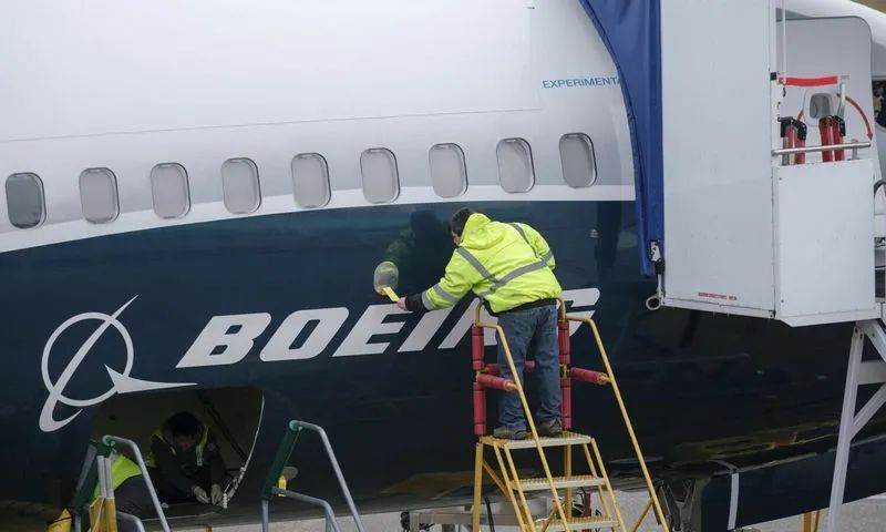 波音 737 MAX舱门脱落，多家航空监管机构要求停飞检查！为何该机型频频出事？